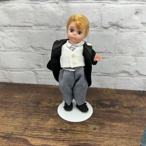 Madame Alexander Groom  Blonde Hair Blue Eyes